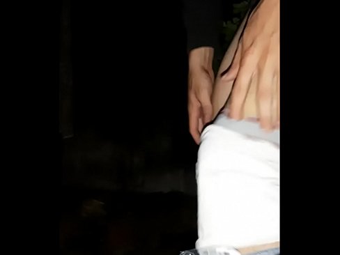 ❤️ Fqinji im u hodh në murin tim të karantinës ❤❌ Video seksi tek ne ️❤
